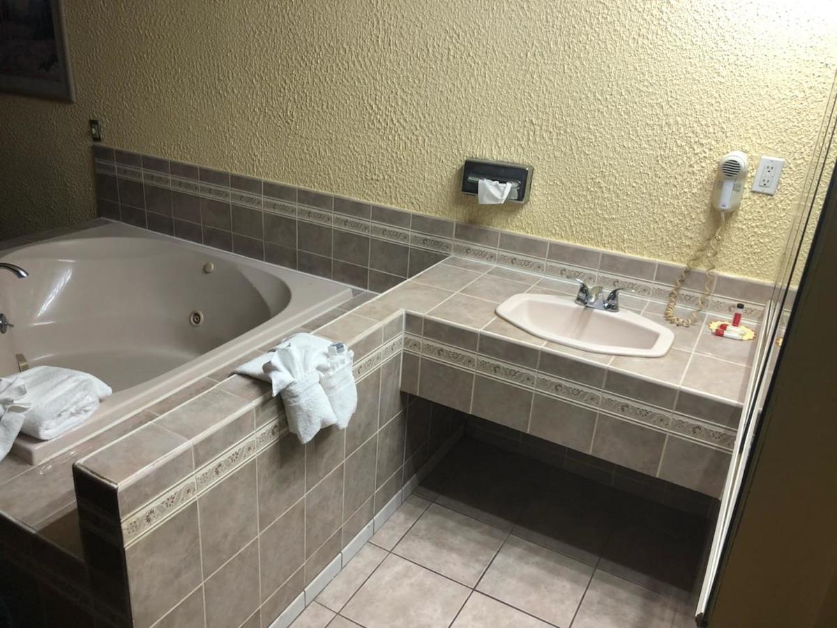 Schenectady Inn Ngoại thất bức ảnh